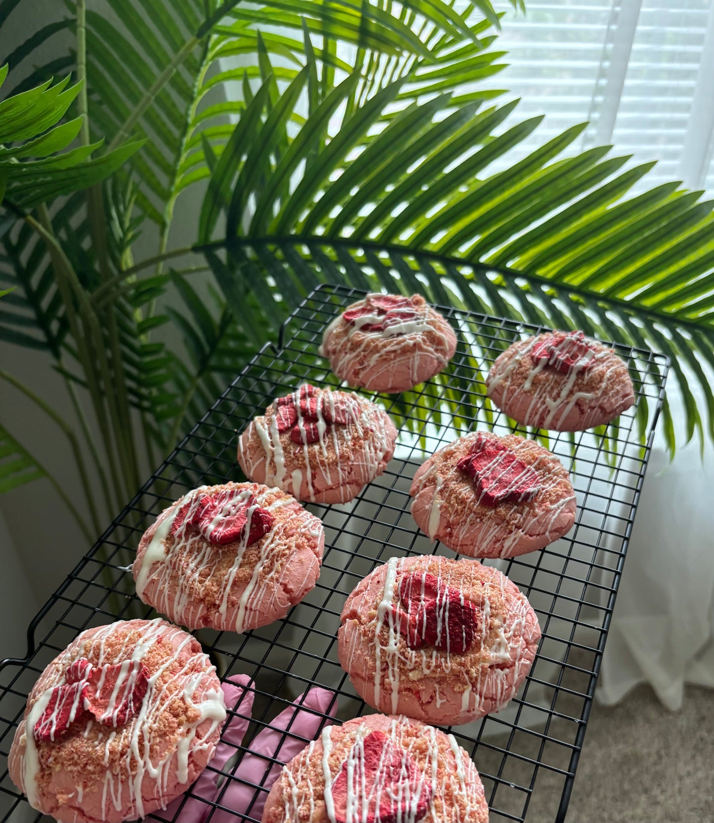 Strawberry Crunch Cookie